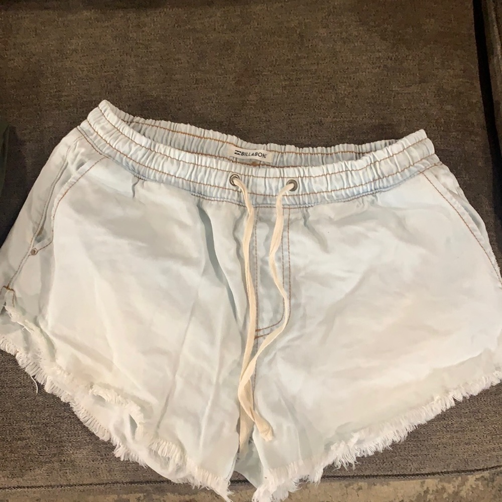 Billabong shorts